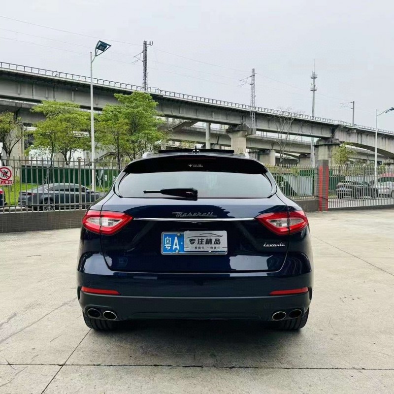 佛山17年玛莎拉蒂Levante9