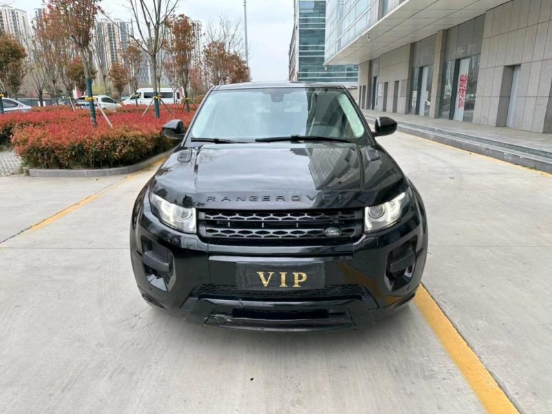 东营16年路虎极光1