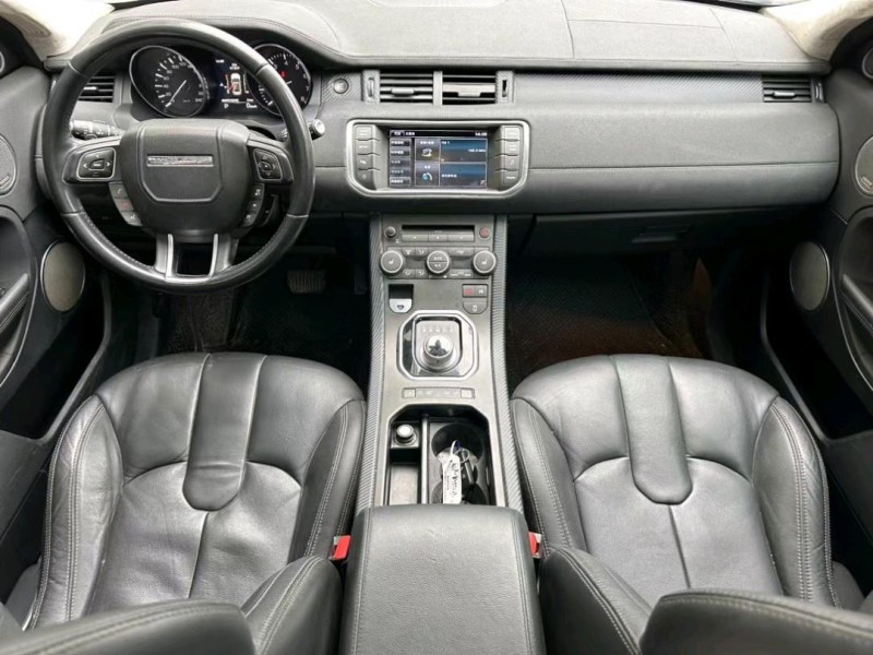 东营16年路虎极光7