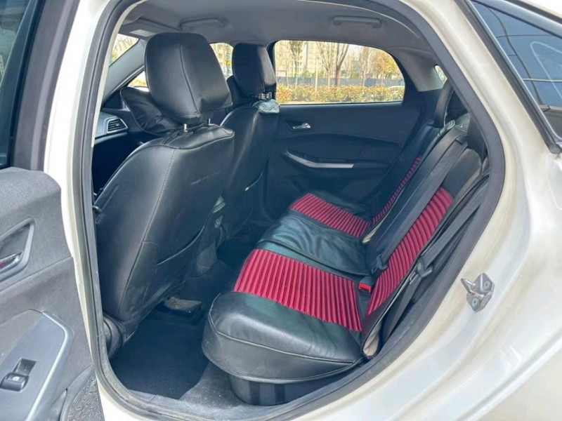 东营20年福特福睿斯9