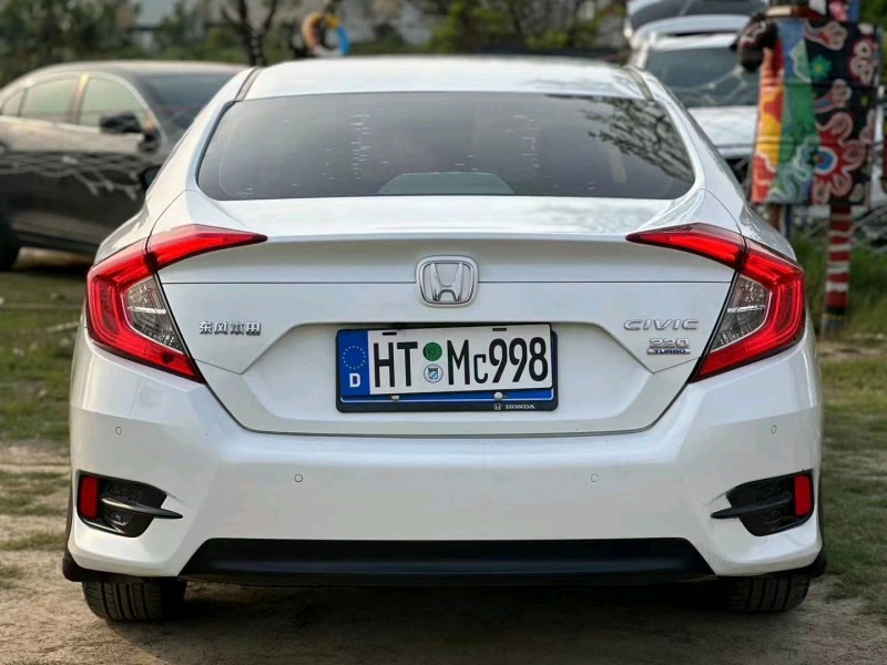 汕头18年本田思域8