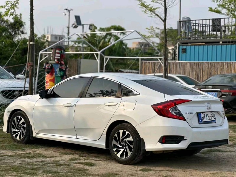 汕头18年本田思域9