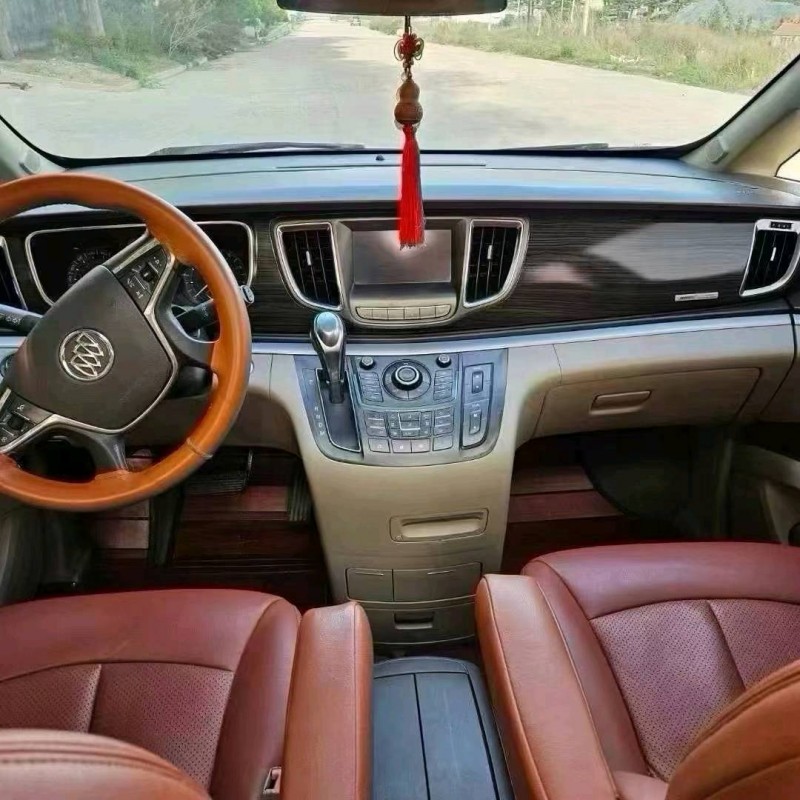 东营13年别克GL83