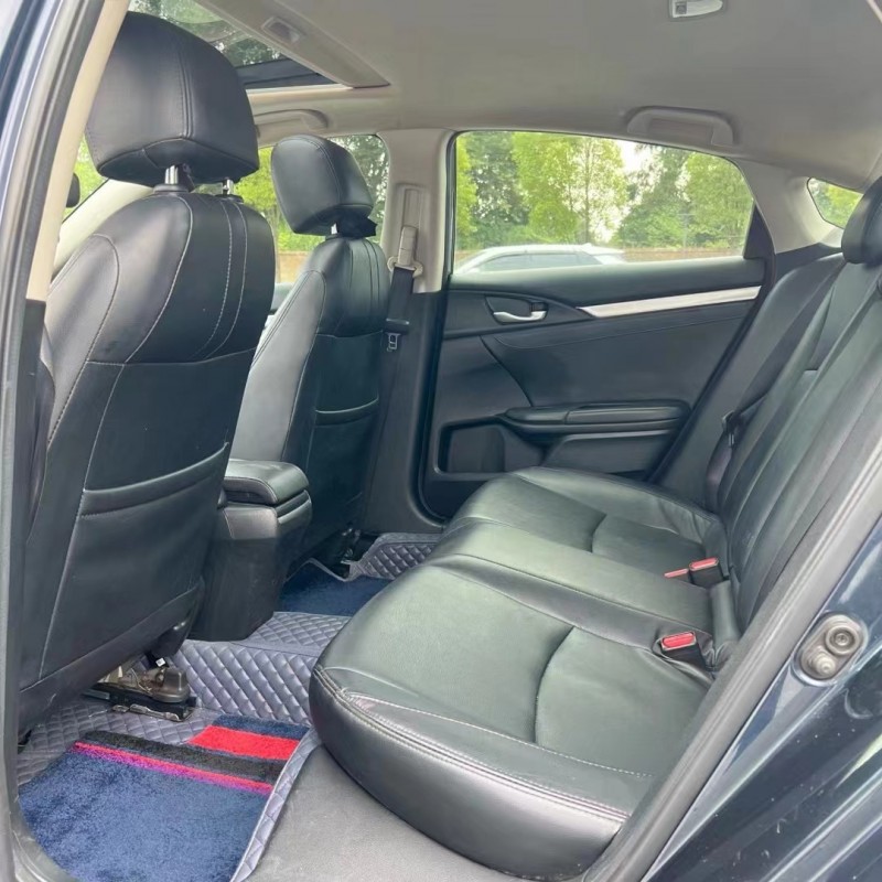 成都18年本田思域3