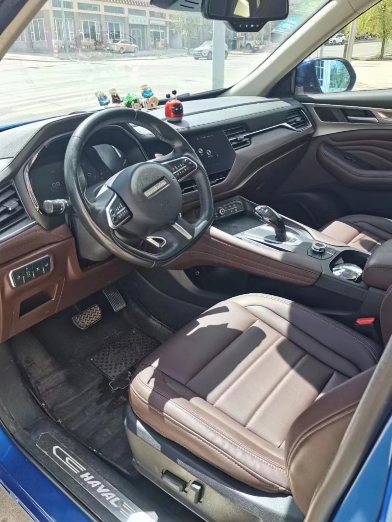 成都19年哈弗F74