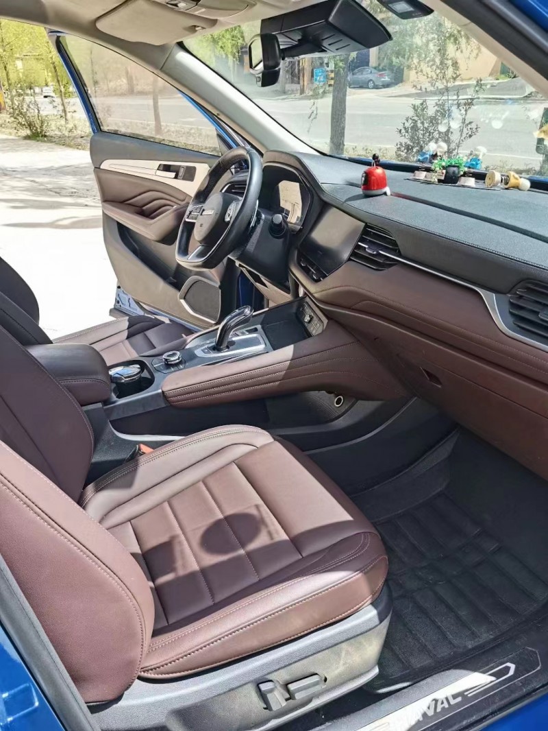 成都19年哈弗F76