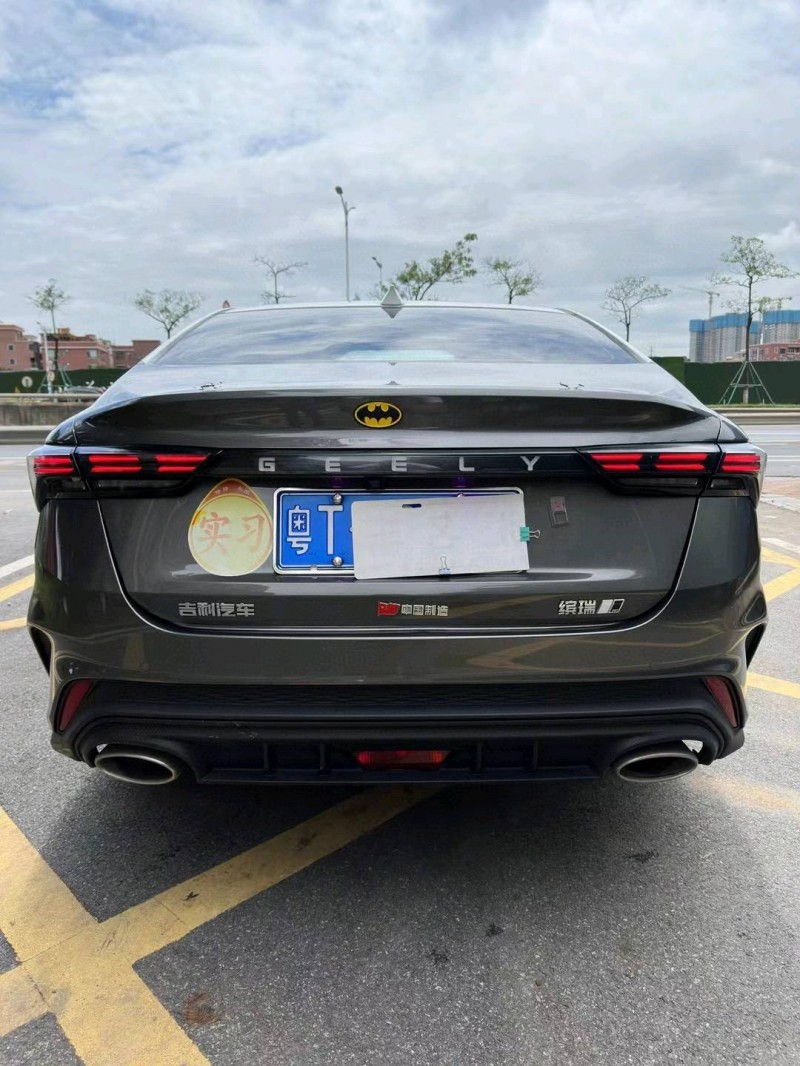 佛山23年吉利帝豪2