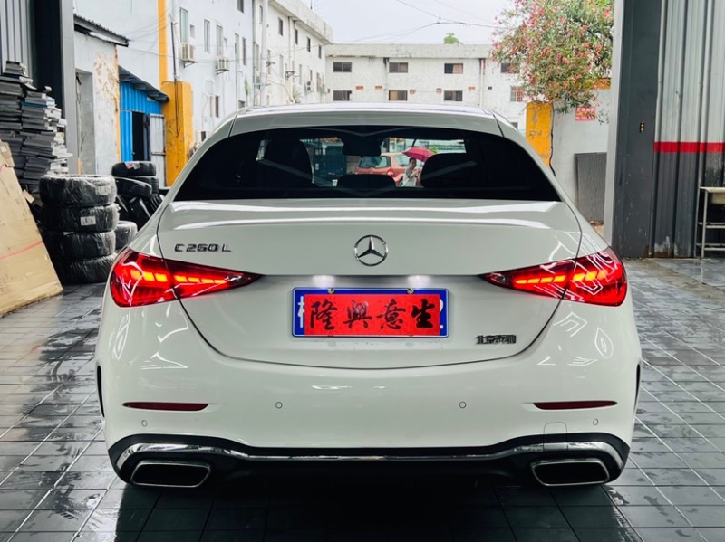 东莞23年奔驰C8