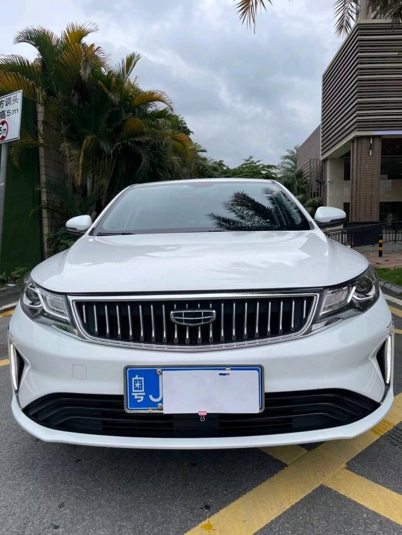 佛山21年吉利帝豪1