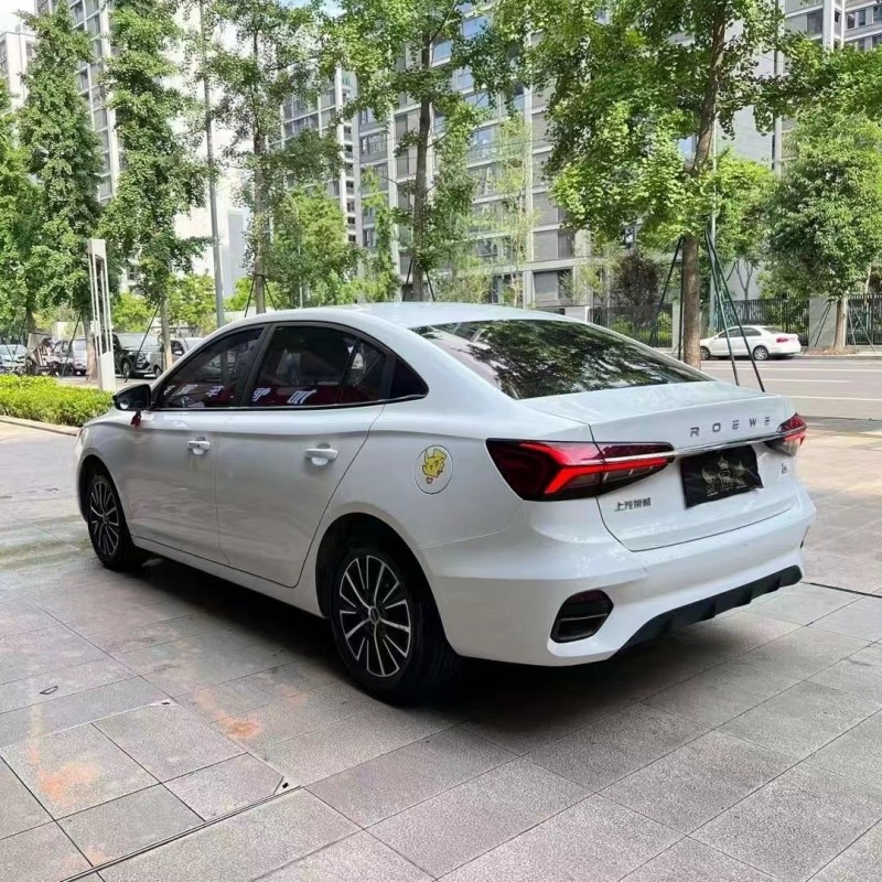 成都22年荣威i58