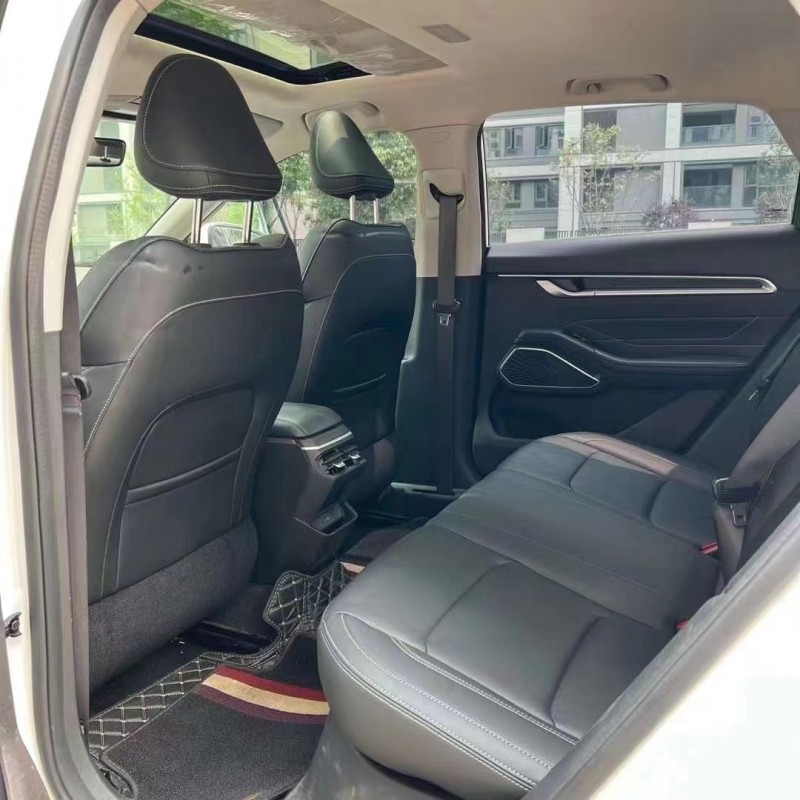 成都21年吉利帝豪6