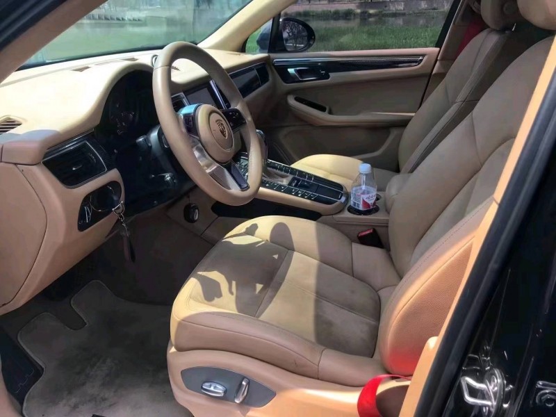 东营15年保时捷Macan3