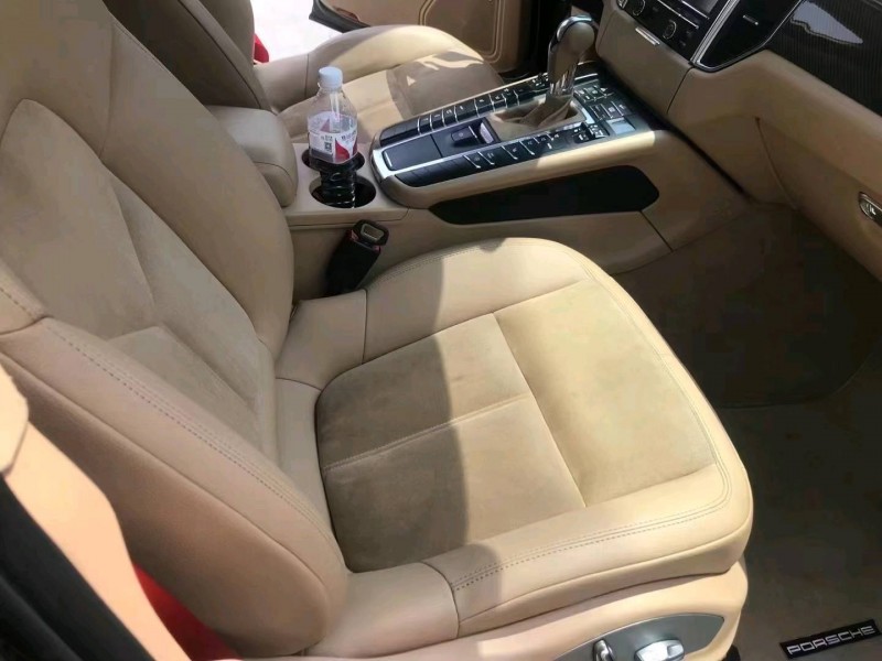 东营15年保时捷Macan9