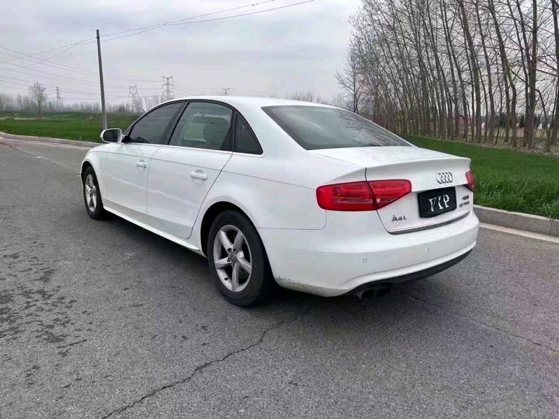 苏州14年奥迪A4L3