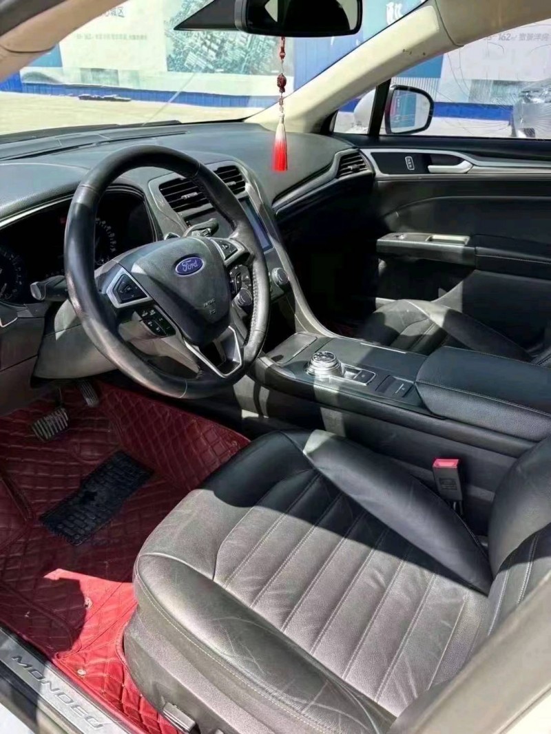 东营17年福特蒙迪欧9