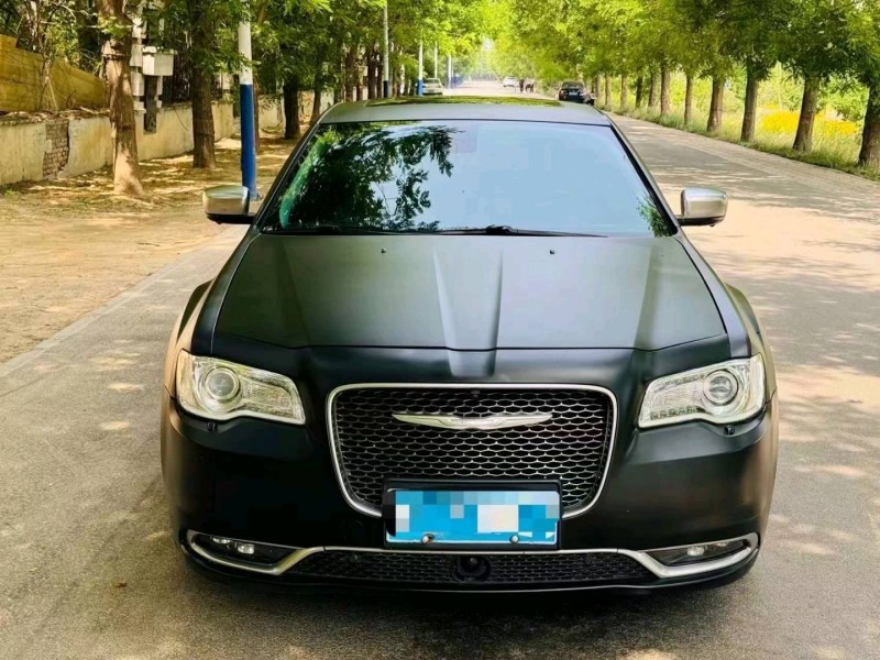枣庄17年克莱斯勒300C1
