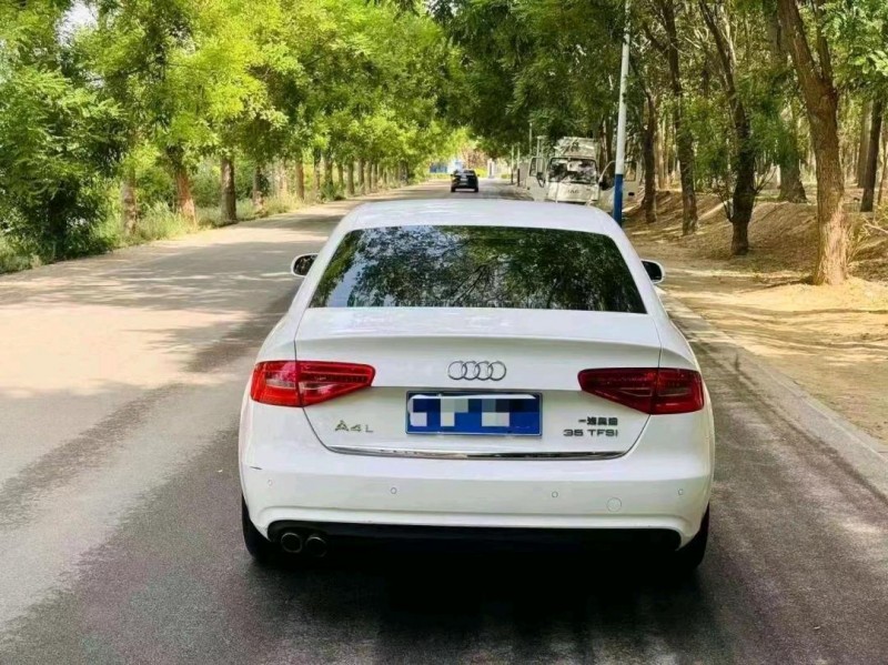 东营15年奥迪A4L4