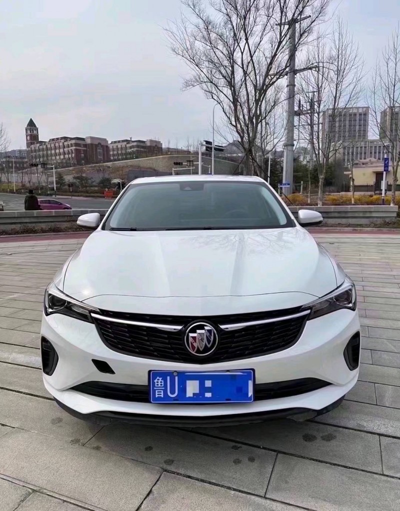 东营23年别克威朗1