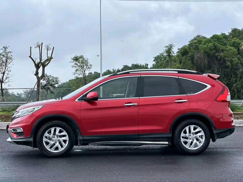 汕头16年本田CRV2