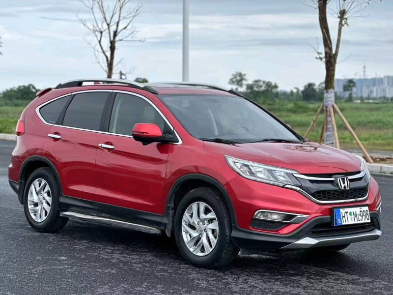 汕头16年本田CRV3