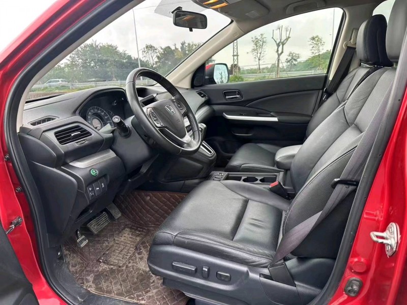 汕头16年本田CRV4
