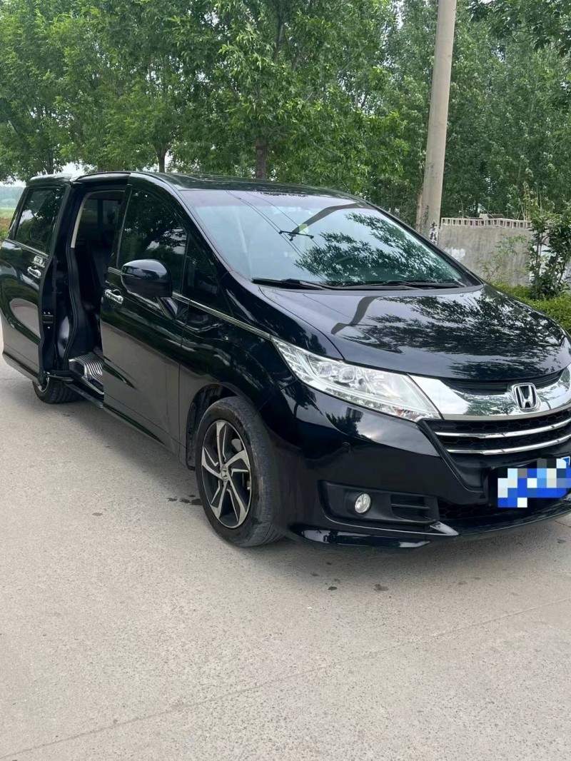 济宁17年本田奥德赛5