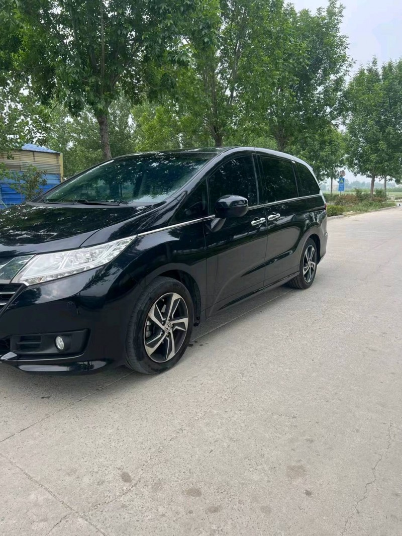 济宁17年本田奥德赛6