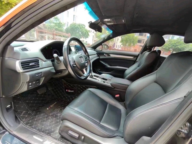 枣庄19年本田雅阁8