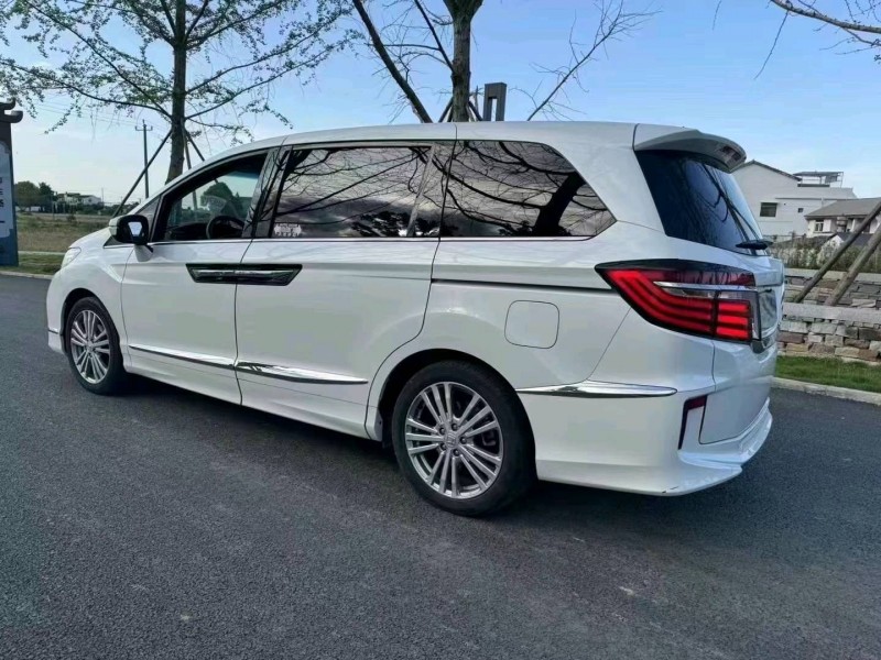 东营17年本田艾力绅4