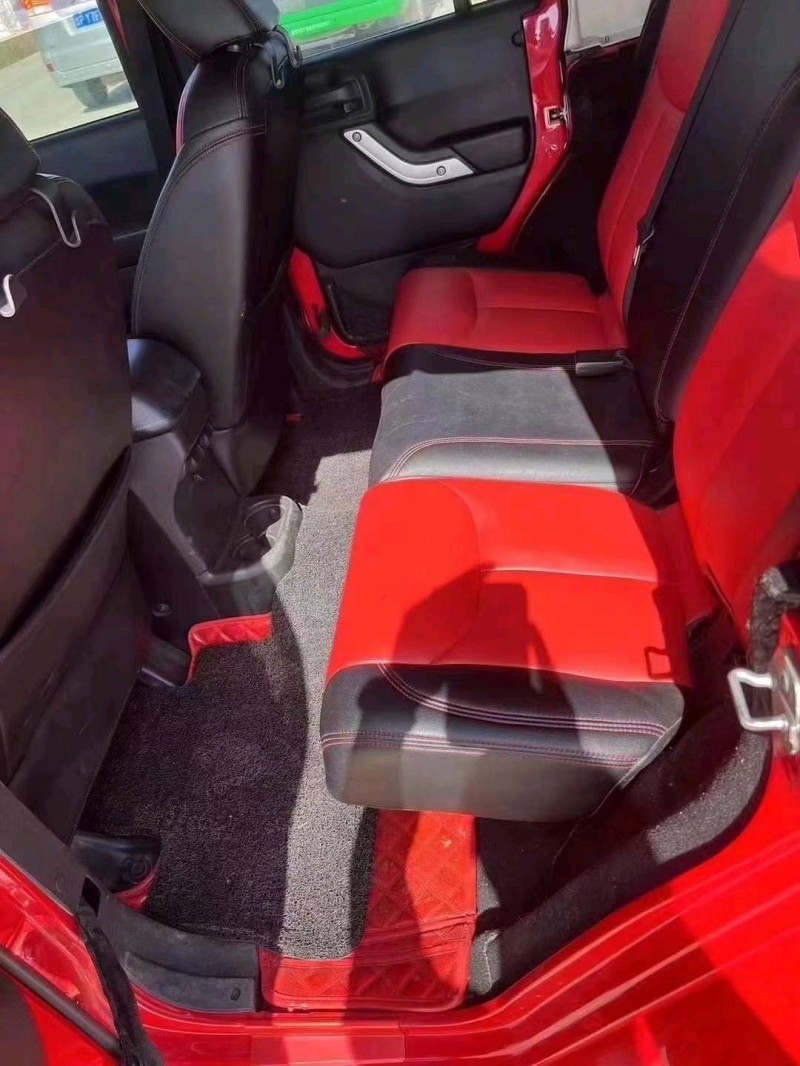 东营16年Jeep牧马人8