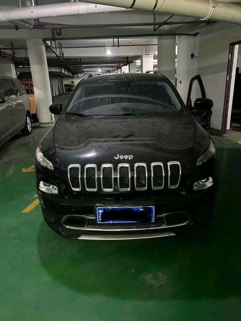 苏州20年Jeep自由光1