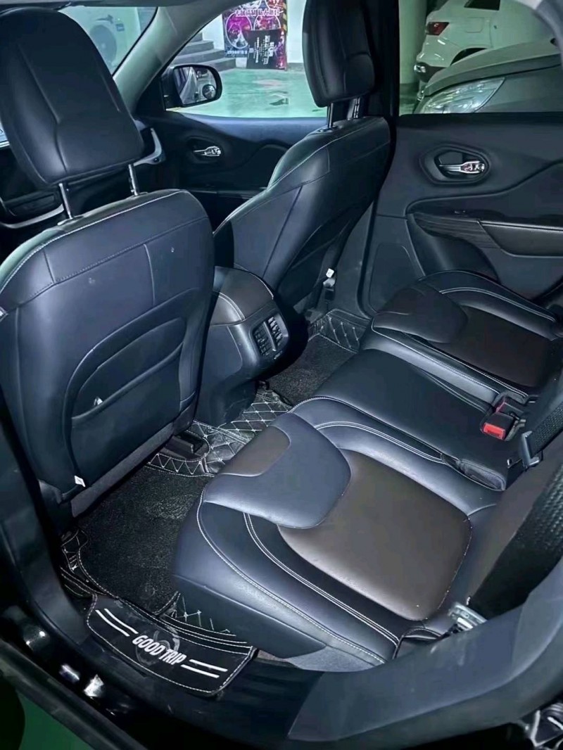 苏州20年Jeep自由光7