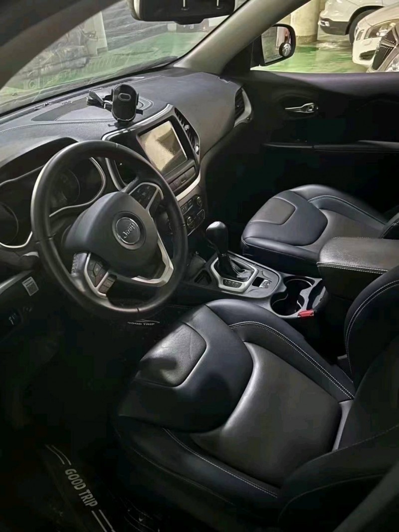 苏州20年Jeep自由光9