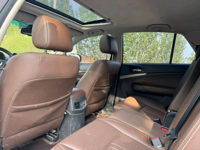 青岛15年比亚迪S74