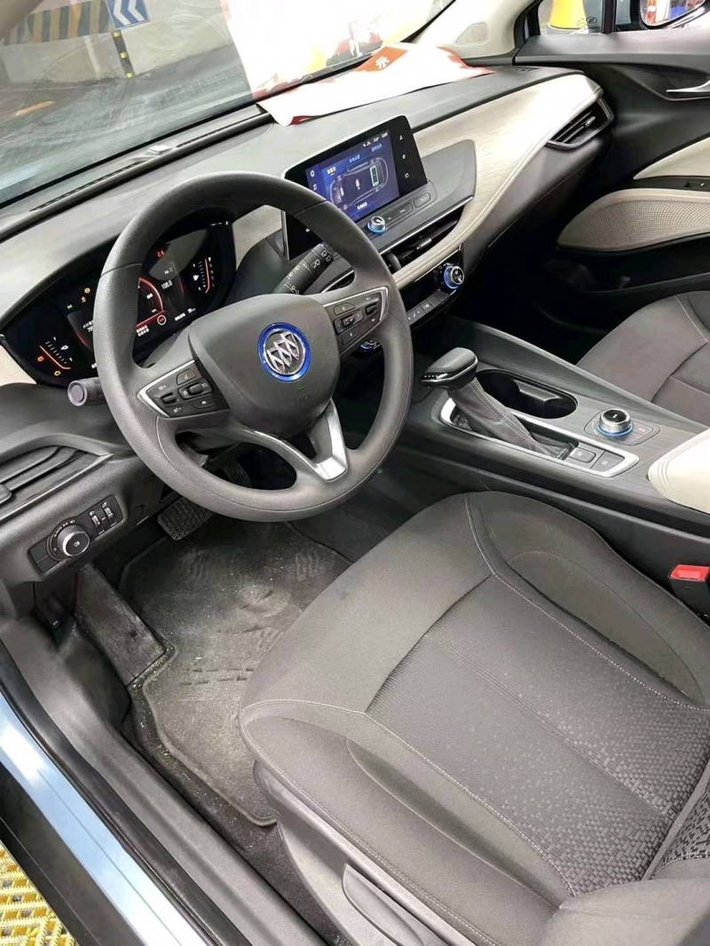 成都22年别克微蓝6