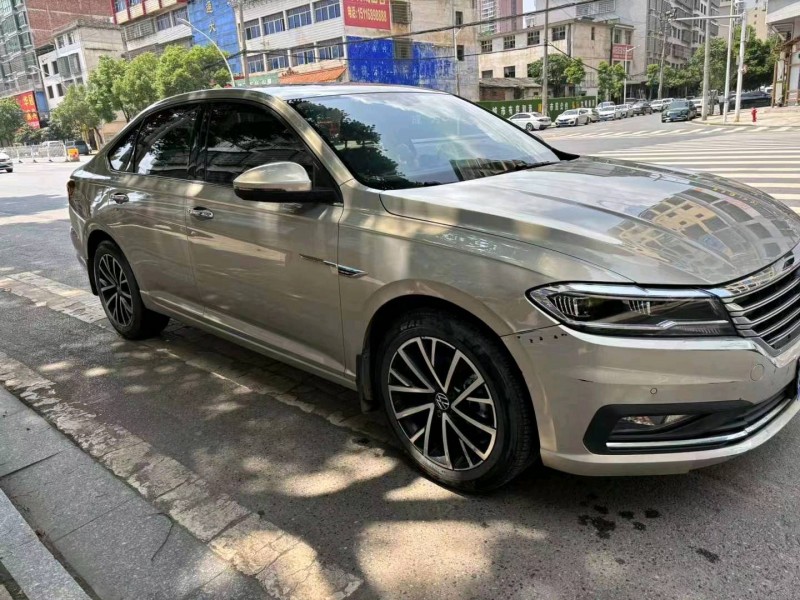 枣庄22年大众朗逸2