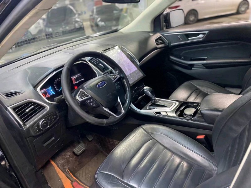 成都16年福特锐界6