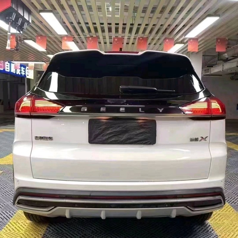 成都22年吉利博越4