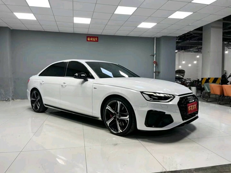 成都22年奥迪A4L2