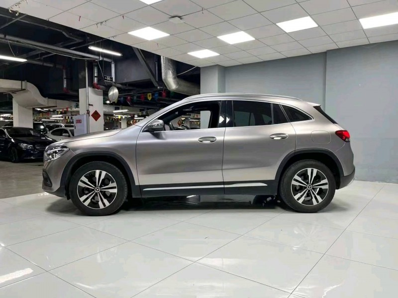 成都21年奔驰GLA4