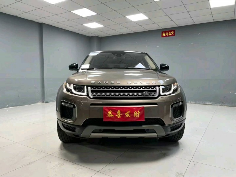 成都17年路虎极光1