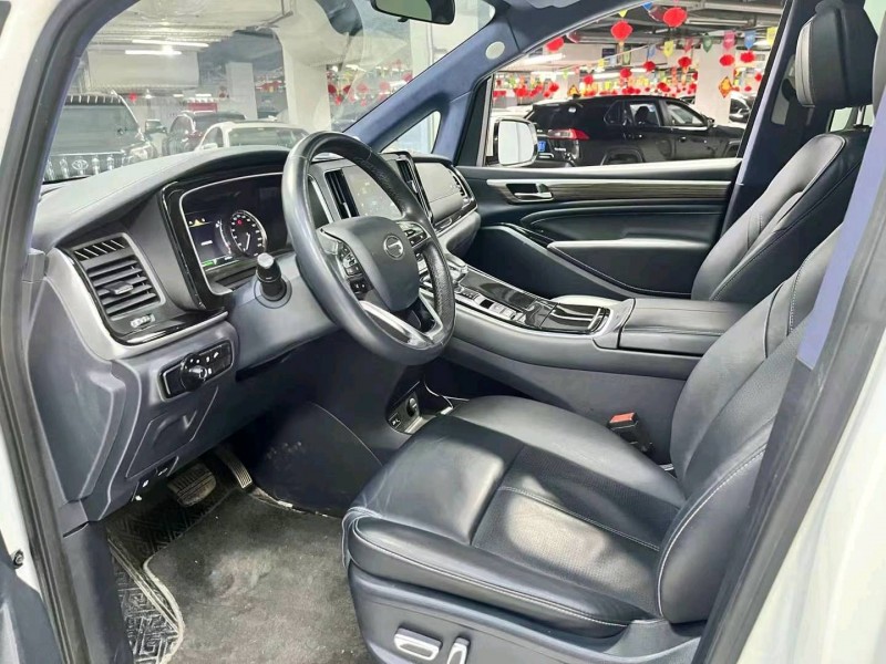 成都21年传祺M86