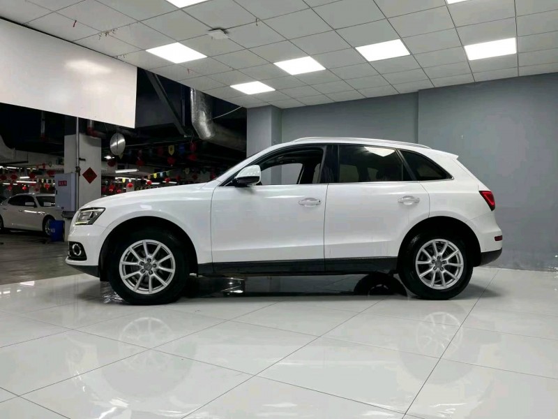 成都16年奥迪Q53