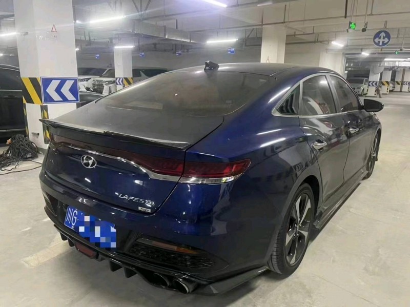 成都18年现代菲斯塔6