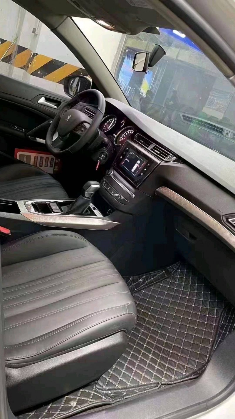 成都21年标致4087