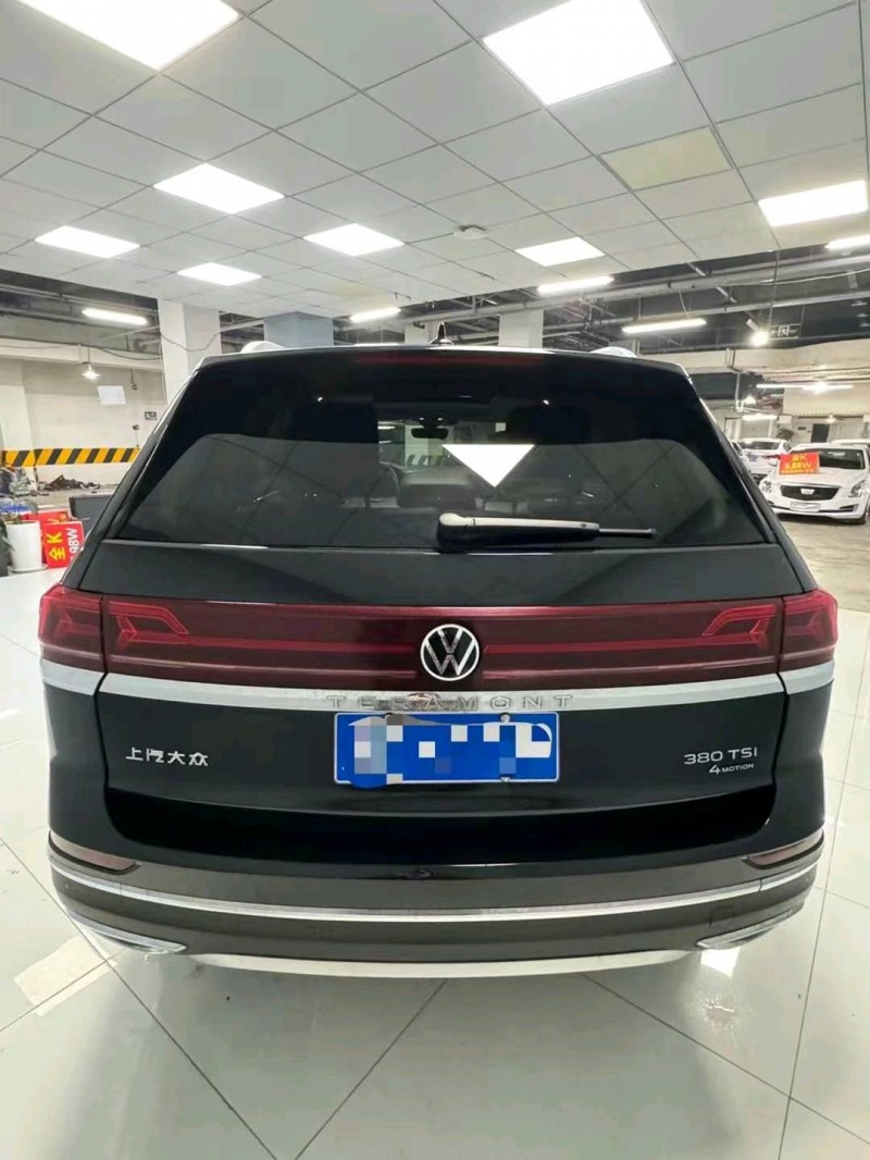 成都22年大众途昂5