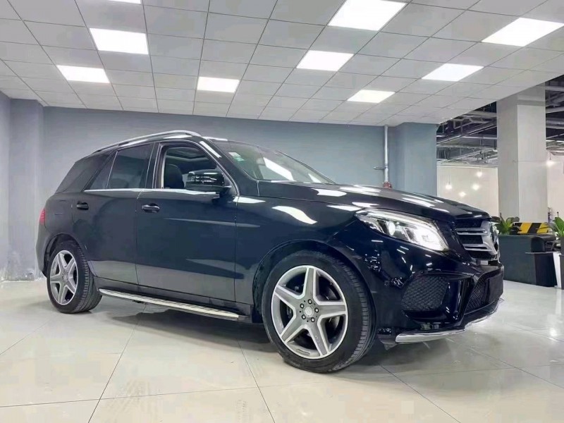 成都16年奔驰GLE5