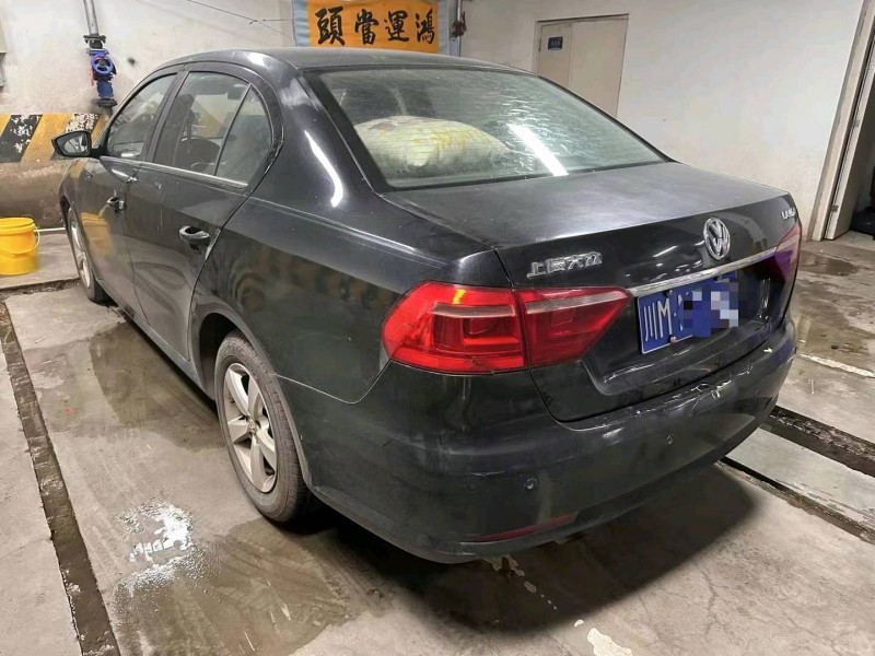 成都13年大众朗逸2