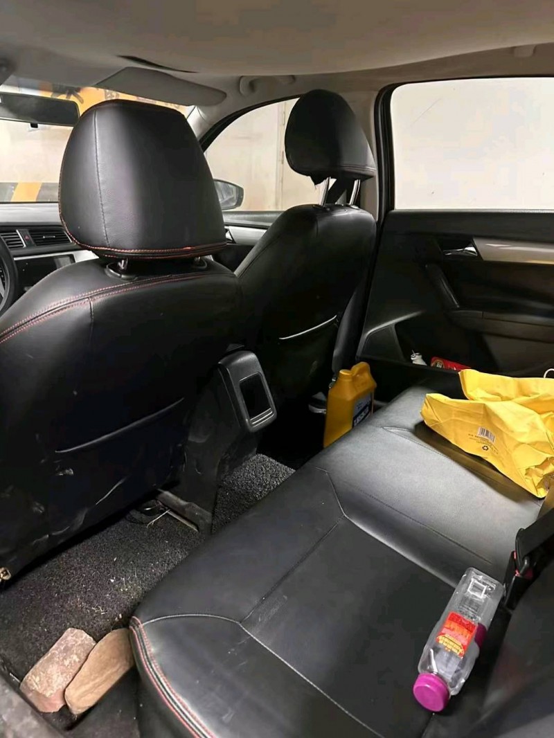 成都13年大众朗逸3