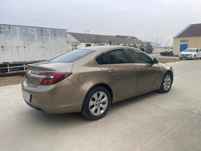 徐州14年别克君威3